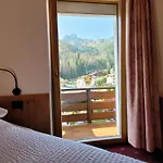 Hotel Garni Royal