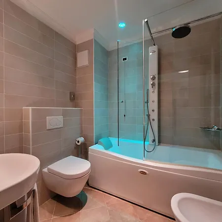 Hotel Garni Royal Arraba