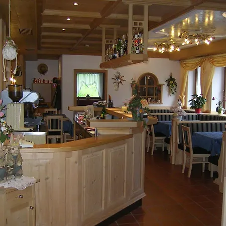 Garni Royal 3*