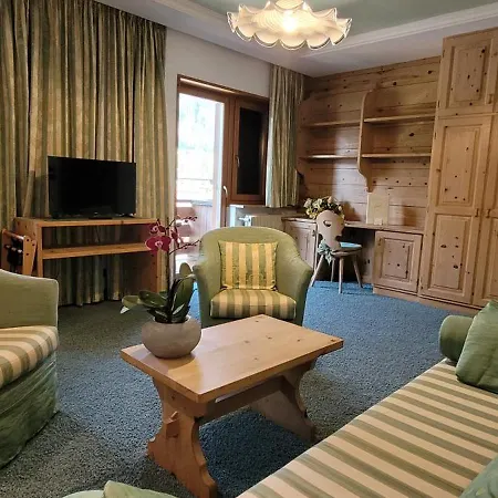 Hotel Garni Royal Arabba