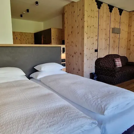 Hotel Garni Royal