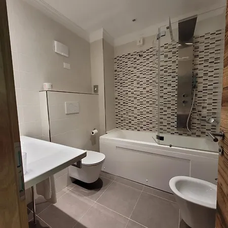 Garni Royal 3*