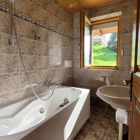 Garni Royal Hotell 3*