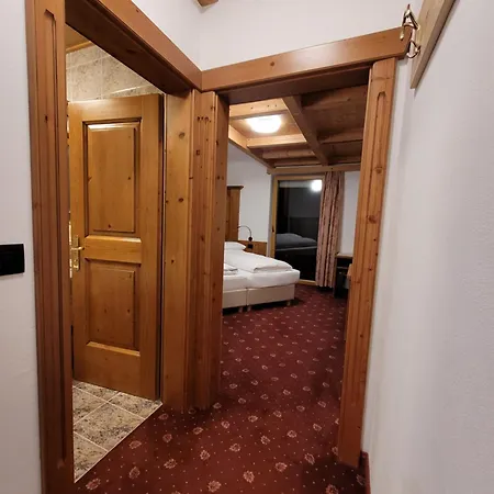 Garni Royal 3* Arabba