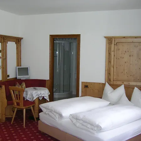 Garni Royal 3*